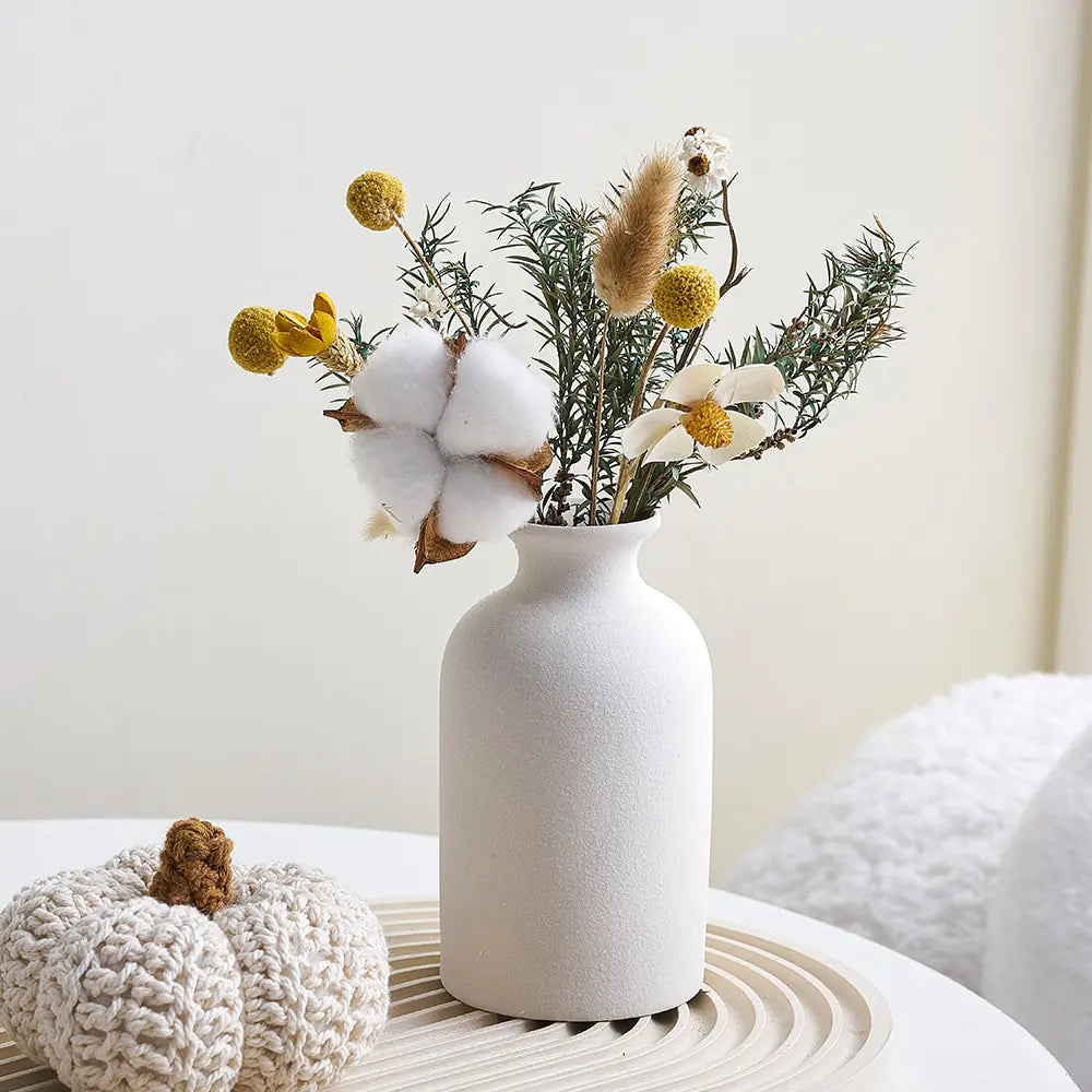 White Ceramic Bud Vase Set – Minimalist Japandi Tabletop Decor