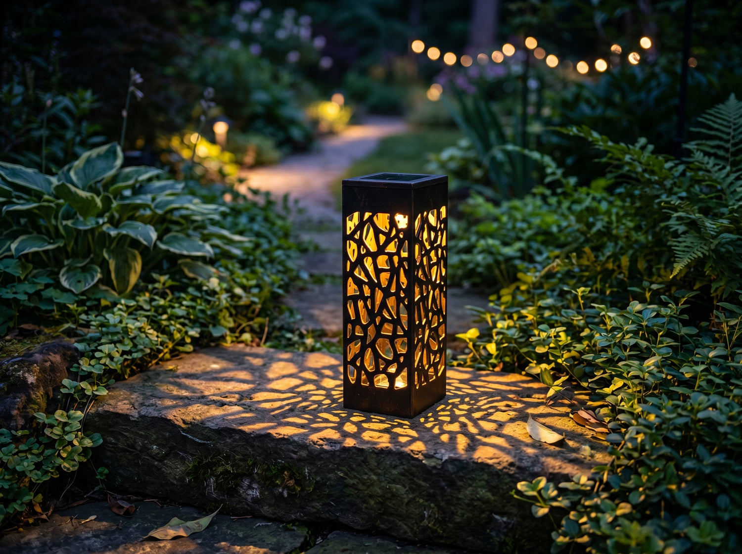 Vintage Solar Garden Lantern – Waterproof Outdoor Path Light