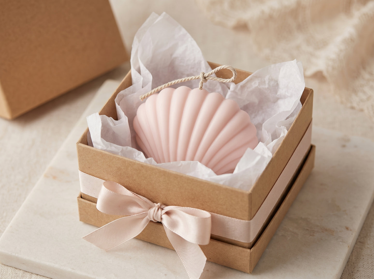 Seashell Candle – Decorative Coastal Home Decor & Gift Idea