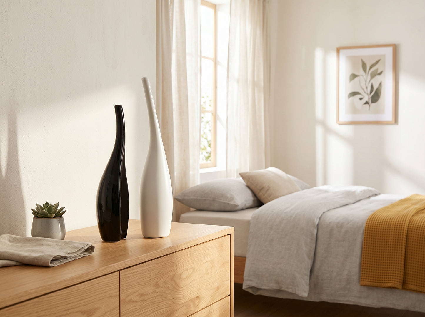 Gold-Plated Nordic Ceramic Vase – Luxury Modern Home Decor