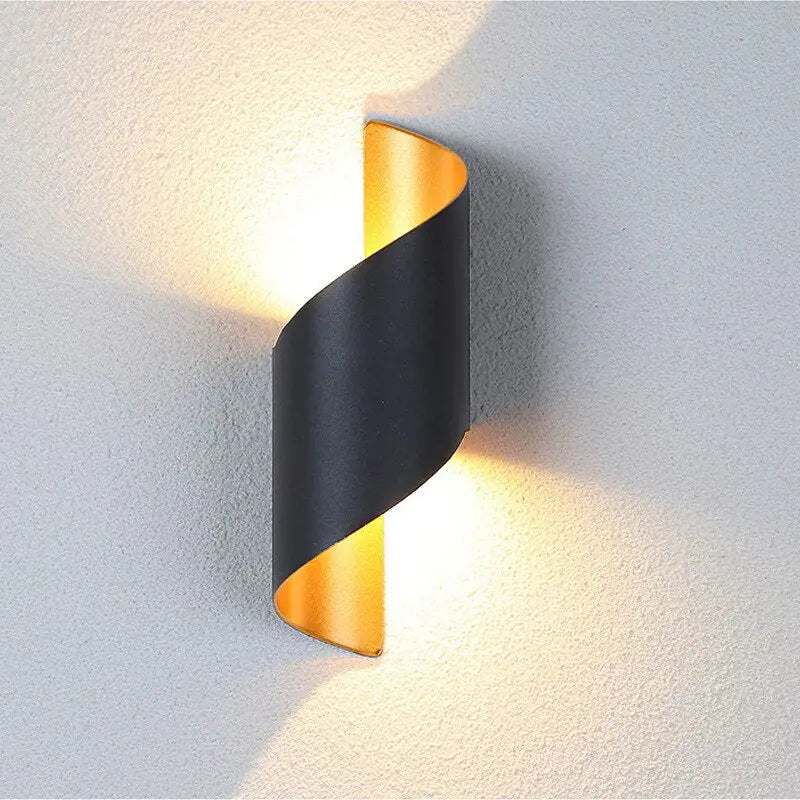 Marta Waterproof LED Outdoor Light – Modern Garden Lamp