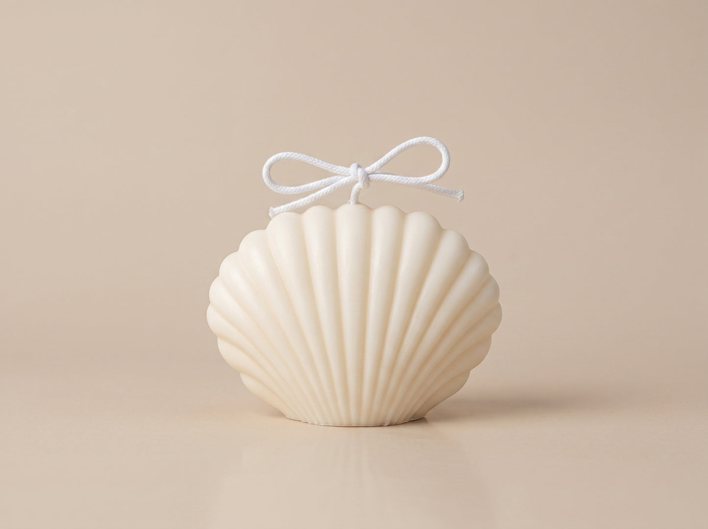 Seashell Candle – Decorative Coastal Home Decor & Gift Idea