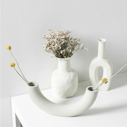 Nordic Ceramic Vase – Modern Decorative Vase for Living Room