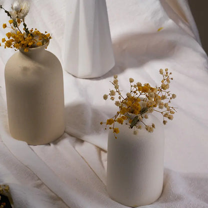 Modern Ceramic Vase – Minimalist Flower Vase in 9 Colors