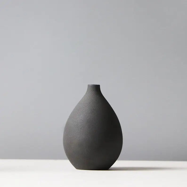 Nordic Ceramic Vase Set – Minimalist Home Decor Pieces