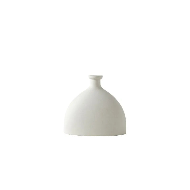 Nordic Ceramic Vase – Modern Decorative Vase for Living Room