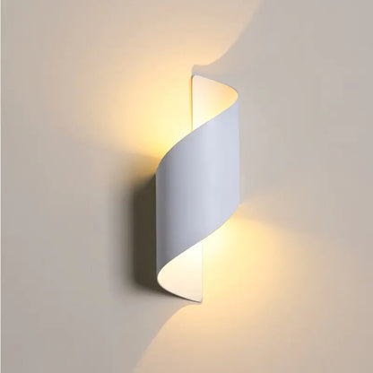 Marta Waterproof LED Outdoor Light – Modern Garden Lamp