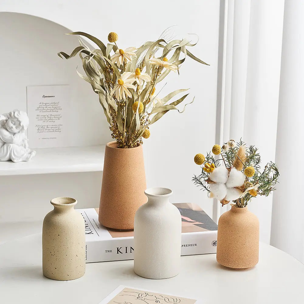 White Ceramic Bud Vase Set – Minimalist Japandi Tabletop Decor