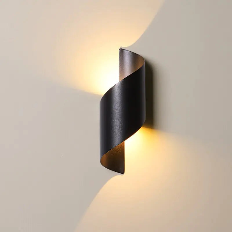 Marta Waterproof LED Outdoor Light – Modern Garden Lamp