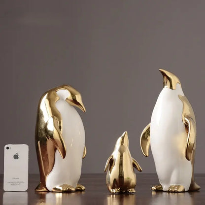 Penguin Ceramic Figurine – Cute Decorative Shelf Ornament