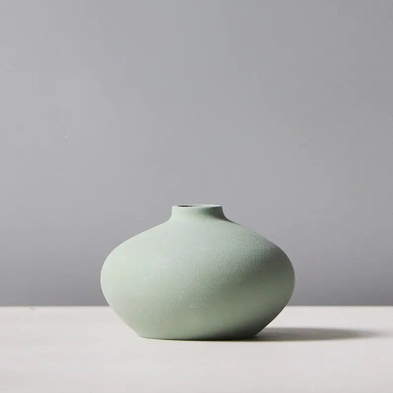 Nordic Ceramic Vase Set – Minimalist Home Decor Pieces