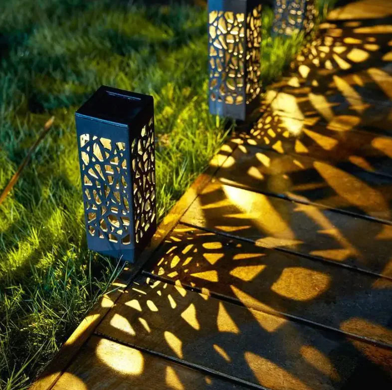 Vintage Solar Garden Lantern – Waterproof Outdoor Path Light